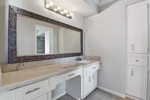 7535 Olympia Dr, Houston, TX 77063 - Photo 17