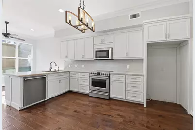 7535 Olympia Drive, Houston, TX 77063 - Photo 13