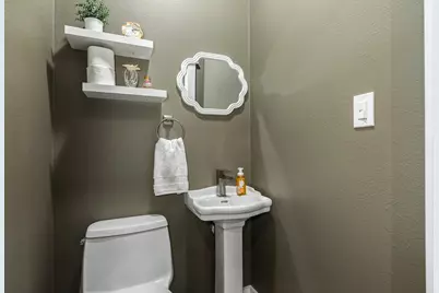 7220 Avenue N 1/2, Galveston, TX 77551 - Photo 17