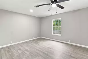 500 Ruth St, Baytown, TX 77520 - Photo 11