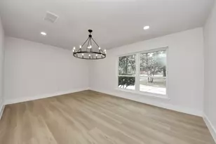 26206 Maplewood Dr, Spring, TX 77386 - Photo 5