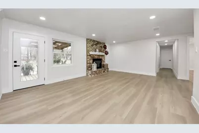 26206 Maplewood Drive, Spring, TX 77386 - Photo 11