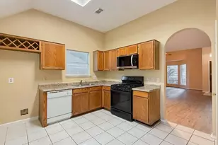 17326 Harmony Hill Dr, Spring, TX 77379 - Photo 9