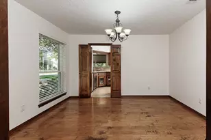 62 Huntsmans Horn Cir, The Woodlands, TX 77380 - Photo 3
