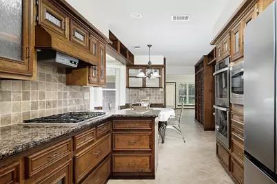 62 Huntsmans Horn Circle, The Woodlands, TX 77380 - Photo 11