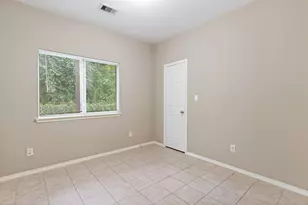 9104 N Green River Dr, Houston, TX 77078 - Photo 3