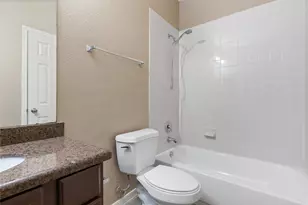 9104 N Green River Dr, Houston, TX 77078 - Photo 5