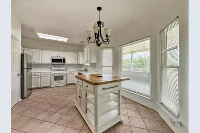 2007 Chaparral Drive, Round Rock, TX 78681 - Photo 5