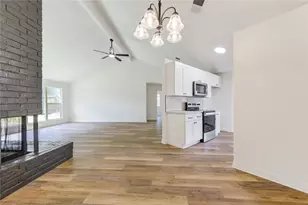 4511 Dawn Creek Ln, Spring, TX 77388 - Photo 9