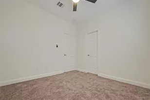 7339 Krueger Rd, Houston, TX 77033 - Photo 23
