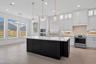 228 Sandhill Grv Trl, Waller, TX 77447 - Photo 3