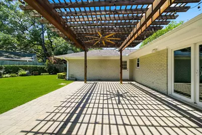 10211 Cliffwood Drive, Houston, TX 77035 - Photo 27