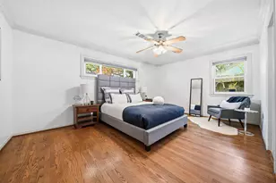 10211 Cliffwood Dr, Houston, TX 77035 - Photo 19