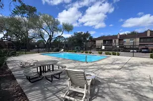 10555 Turtlewood Ct, Houston, TX 77072 - Photo 27