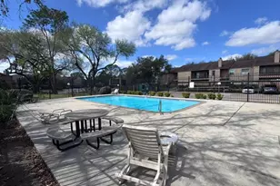 10555 Turtlewood Ct, Houston, TX 77072 - Photo 31