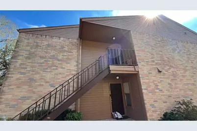 10555 Turtlewood Court #201, Houston, TX 77072 - Photo 5