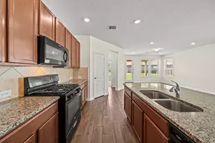 8908 Bear Mountain Ct, Magnolia, TX 77354 - Photo 7