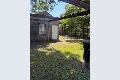 6830 Avenue I, Houston, TX 77011 - Photo 15