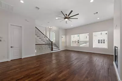 9406 Glenfield Court, Houston, TX 77096 - Photo 7