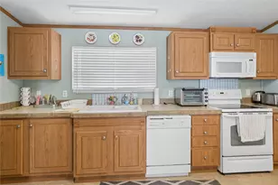 380 Antigua Dr, Point Blank, TX 77364 - Photo 13
