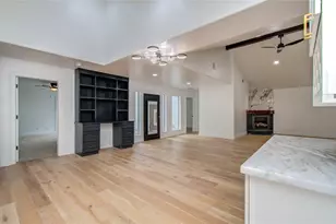 10300 Mayfield Rd, Houston, TX 77043 - Photo 5