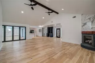 10300 Mayfield Rd, Houston, TX 77043 - Photo 19