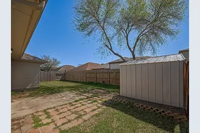 5322 Cinnamon Lake Drive, Baytown, TX 77521 - Photo 19