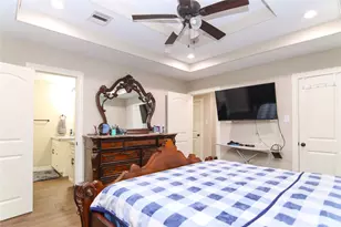 9710 Wind Flower Ln, Houston, TX 77086 - Photo 15