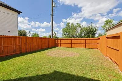 3126 Erica Lane #A, Houston, TX 77051 - Photo 17