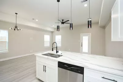 3126 Erica Lane #A, Houston, TX 77051 - Photo 7