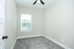 3126 Erica Ln, Houston, TX 77051 - Photo 13