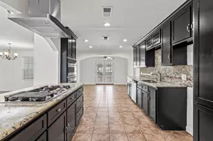 1132 18th Ave N, Texas City, TX 77590 - Photo 9