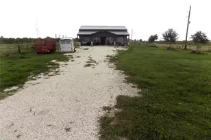 4726 County Rd 45, Angleton, TX 77515 - Photo 19