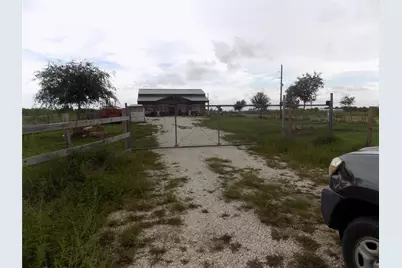 4726 County Road 45, Angleton, TX 77515 - Photo 17