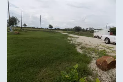 4726 County Road 45, Angleton, TX 77515 - Photo 23
