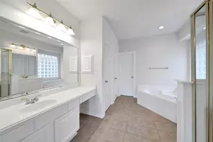 12802 Mossy Ledge Dr, Tomball, TX 77377 - Photo 11