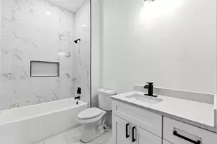 2326 Bernardo De Galvez, Galveston, TX 77550 - Photo 21