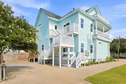 2326 Bernardo De Galvez, Galveston, TX 77550 - Photo 3