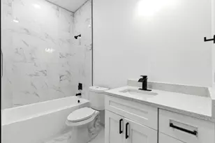 2326 Bernardo De Galvez, Galveston, TX 77550 - Photo 19
