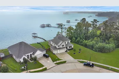 13246 Westmont Heights Lane, Houston, TX 77044 - Photo 3