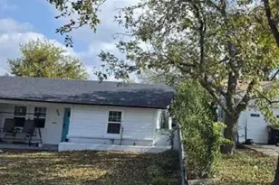 809 S 36th St, Temple, TX 76501 - Photo 3