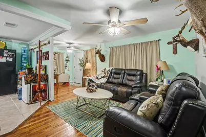 536 Montgomery Street, Clute, TX 77531 - Photo 11