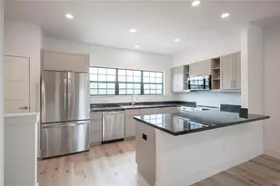 4406 W Hoa Sen Cir, Houston, TX 77072 - Photo 7