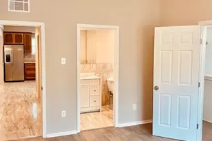 1602 Henninger St, Houston, TX 77023 - Photo 13