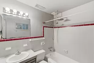 1941 Lexington St, Houston, TX 77098 - Photo 43