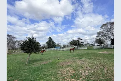 13700 Burnett Road, Beasley, TX 77417 - Photo 13