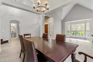 170 Linton Downs Pl, The Woodlands, TX 77382 - Photo 5