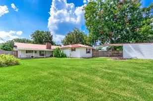 1403 Avenue F, Danbury, TX 77534 - Photo 33