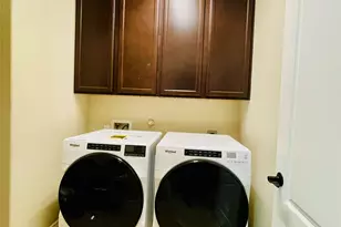 14303 Tasmania Ct, Sugar Land, TX 77498 - Photo 33