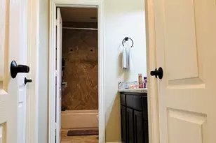 14303 Tasmania Ct, Sugar Land, TX 77498 - Photo 29